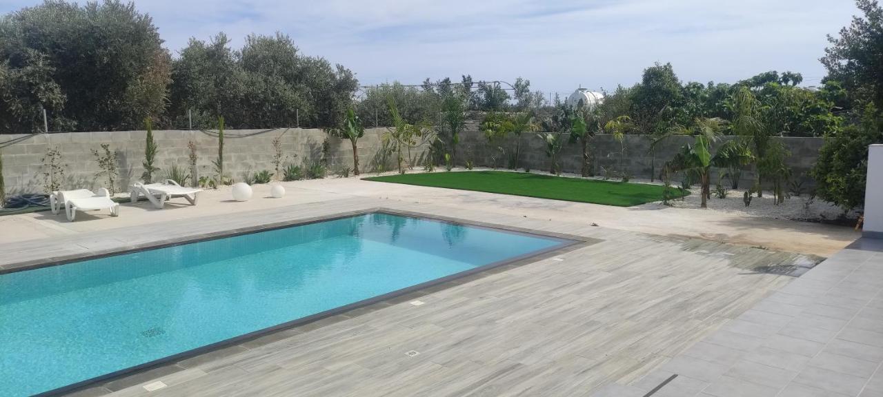 Kiti Village Villa, Cyprus, Salt-Water Pool, 6 Bedrooms, Larnaca Экстерьер фото