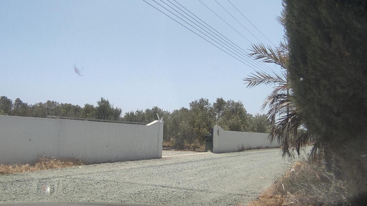 Kiti Village Villa, Cyprus, Salt-Water Pool, 6 Bedrooms, Larnaca Экстерьер фото